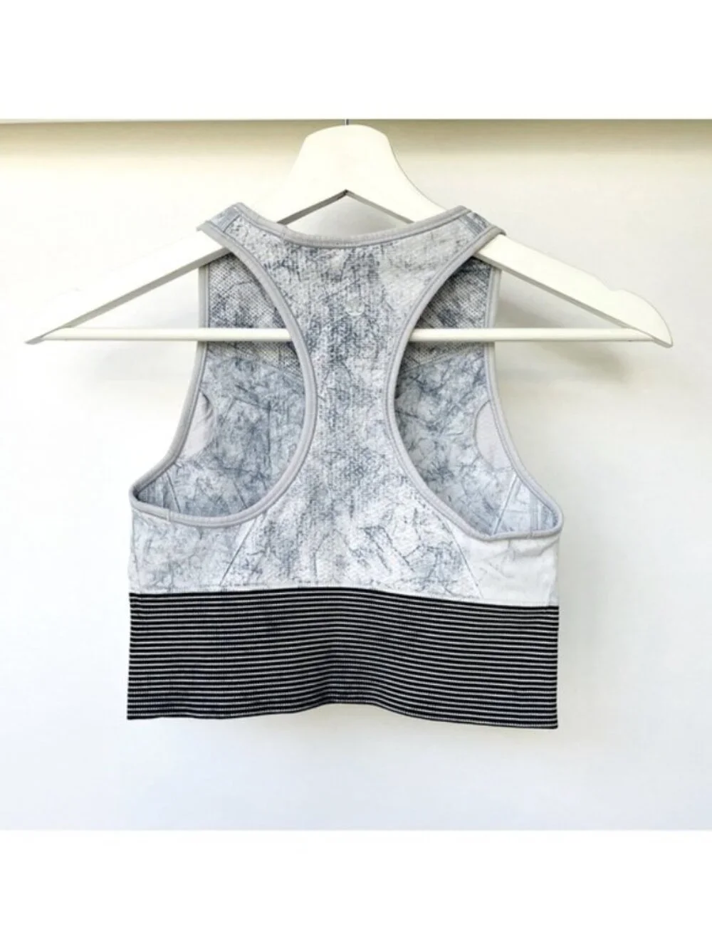 LULULEMON Ebb to Train Bra *WashWhite / Black / Luna A51 Size 4